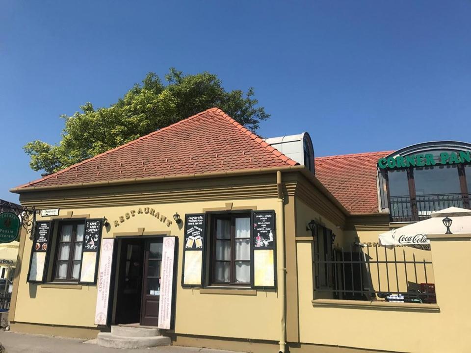 Hotel Corner Panzio Szentendre Zewnętrze zdjęcie